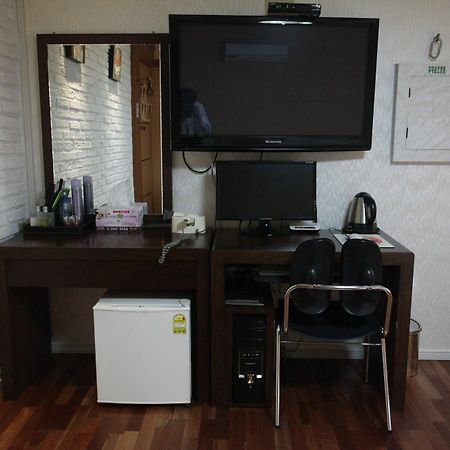 CNN Hotel Changwon Buitenkant foto